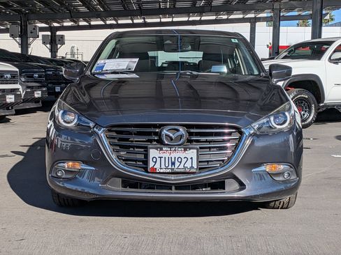 Used 2017 MAZDA MAZDA3 Grand Touring image 2