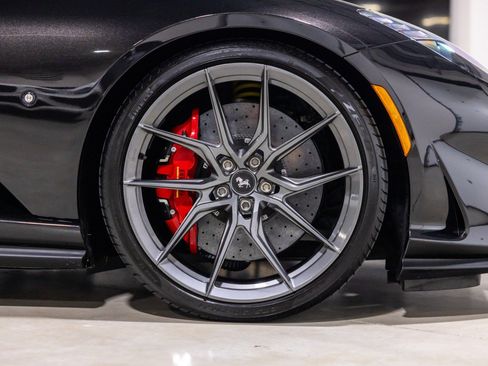 Used 2021 Ferrari 812 GTS RWD image 25