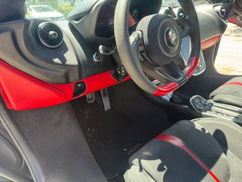 Used 2017 McLaren 570S Coupe RWD image 5