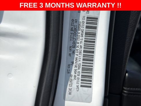 Used 2018 Dodge Durango GT image 24