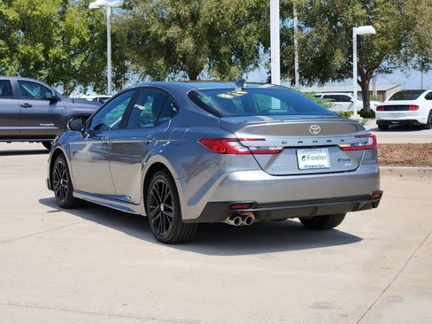 Used 2026 Toyota Camry SE w/ Multimedia Upgrade Package AWD/4WD image 8