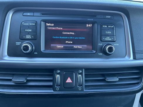 Used 2016 Kia Optima LX w/ Option Group 014 image 12