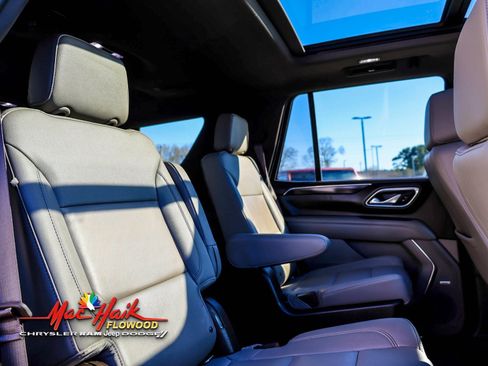 Used 2022 Chevrolet Tahoe LT image 11