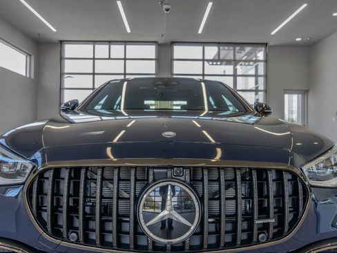 Used 2025 Mercedes-Benz S 63 AMG S image 22