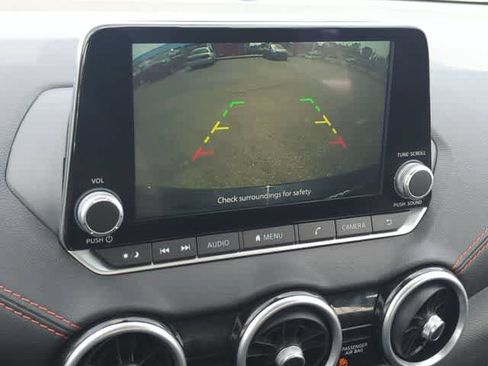 Used 2025 Nissan Sentra SR FWD image 27