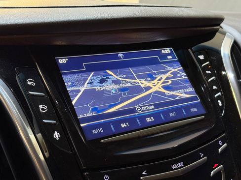 Used 2016 Cadillac Escalade ESV Luxury image 30