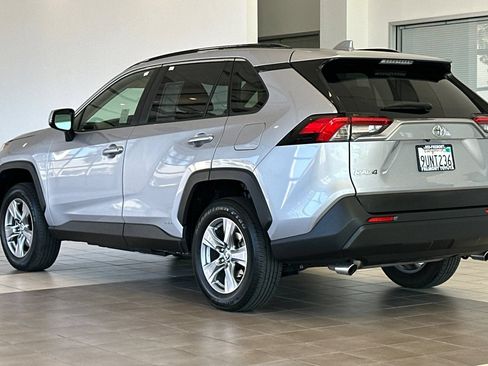 Certified 2025 Toyota RAV4 LE AWD/4WD image 6