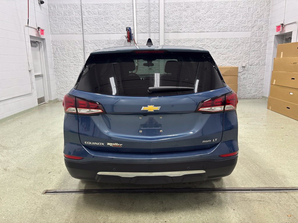 Used 2024 Chevrolet Equinox LT AWD/4WD image 5