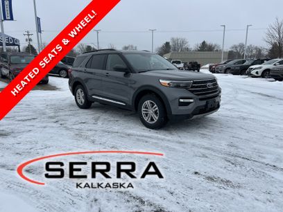 Certified 2022 Ford Explorer XLT w/ Equipment Group 202A