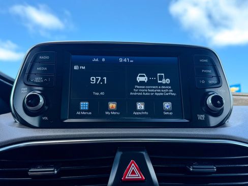 Used 2019 Hyundai Santa Fe SE AWD/4WD image 29