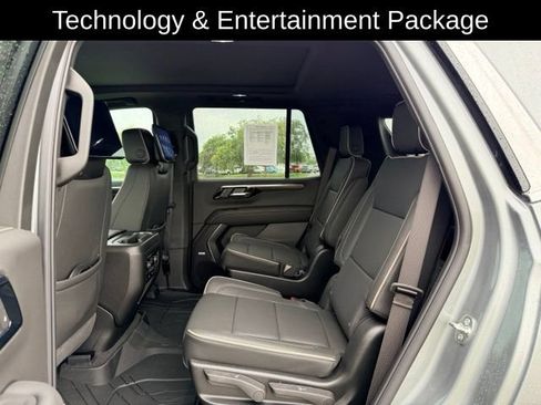 Used 2026 Chevrolet Tahoe Premier AWD/4WD image 9
