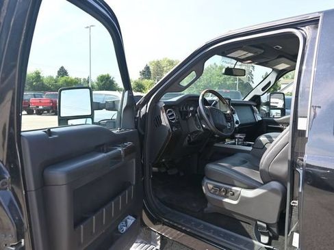 Used 2015 Ford F450 Platinum w/ FX4 Off Road Package AWD/4WD image 8
