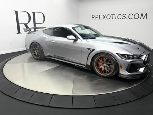 Used 2024 Ford Mustang GT Premium w/ GT Performance Package RWD image 9