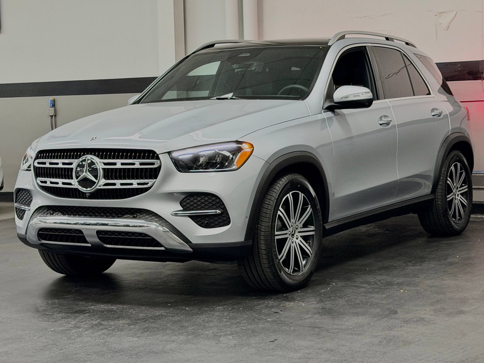 Used 2026 Mercedes-Benz GLE 350 4MATIC image 7