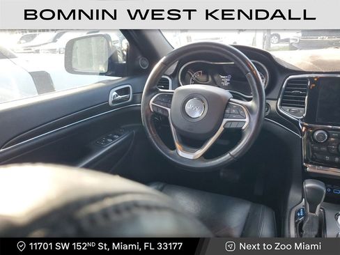 Used 2021 Jeep Grand Cherokee Limited w/ Luxury Group II image 10