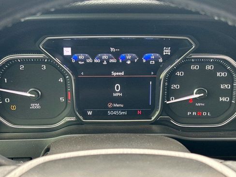 Used 2021 GMC Sierra 2500 Denali w/ Denali Ultimate Package image 24