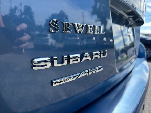 Used 2023 Subaru Crosstrek 2.5i Limited AWD/4WD image 14