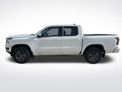 New 2025 Nissan Frontier SV image 5