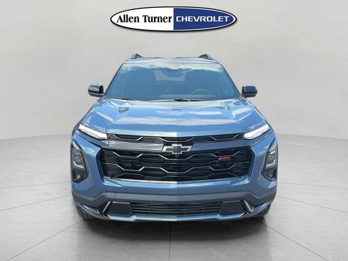 New 2026 Chevrolet Equinox RS w/ Convenience Package III FWD image 2