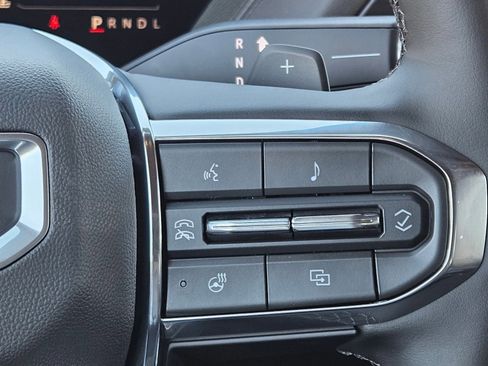 New 2026 GMC Yukon Denali w/ Sun & Power Step Package image 13