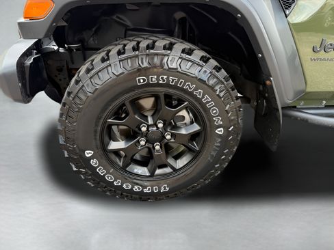 Used 2021 Jeep Wrangler Sport AWD/4WD image 23