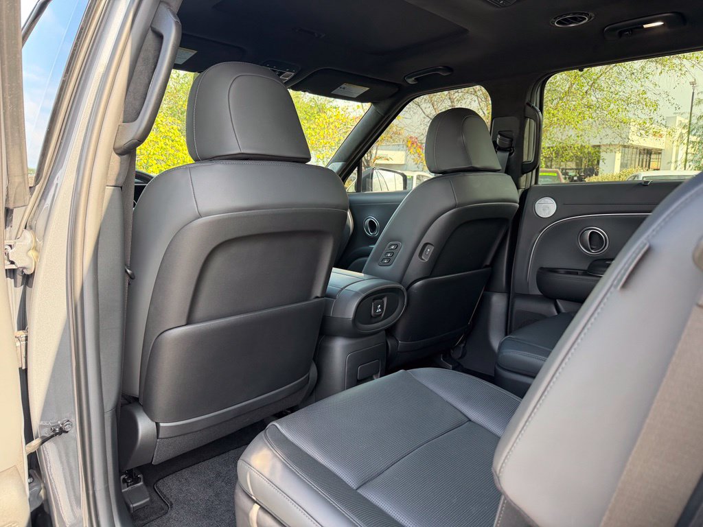 Used 2026 Hyundai Palisade Calligraphy FWD image 30