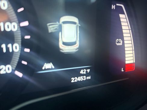 Used 2019 Hyundai Kona Limited image 28