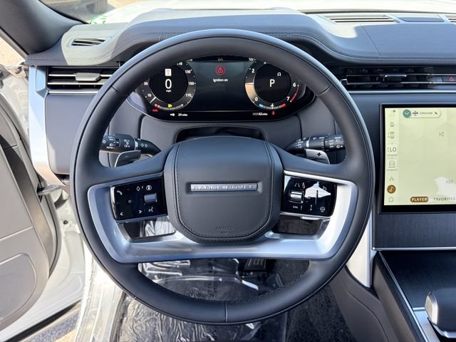 New 2026 Land Rover Range Rover Long Wheelbase SE AWD/4WD image 7