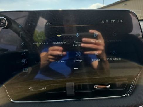 New 2027 Chevrolet Equinox RS w/ LPO, Floor Liner Package AWD/4WD image 23