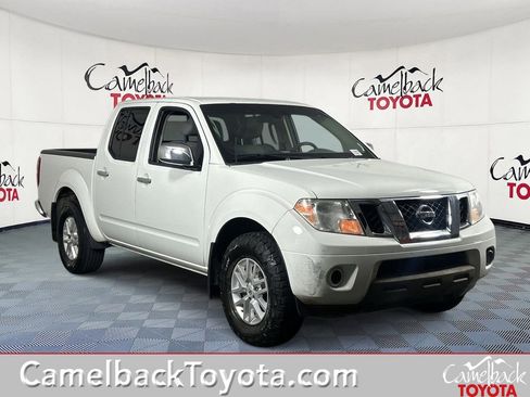 Used 2019 Nissan Frontier SV image 1