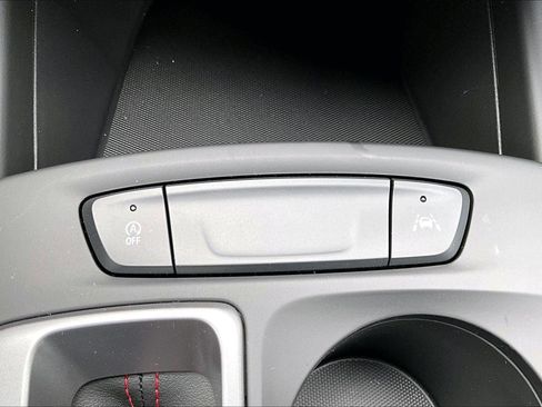 New 2026 Chevrolet Trax RS w/ Driver Confidence Package image 18