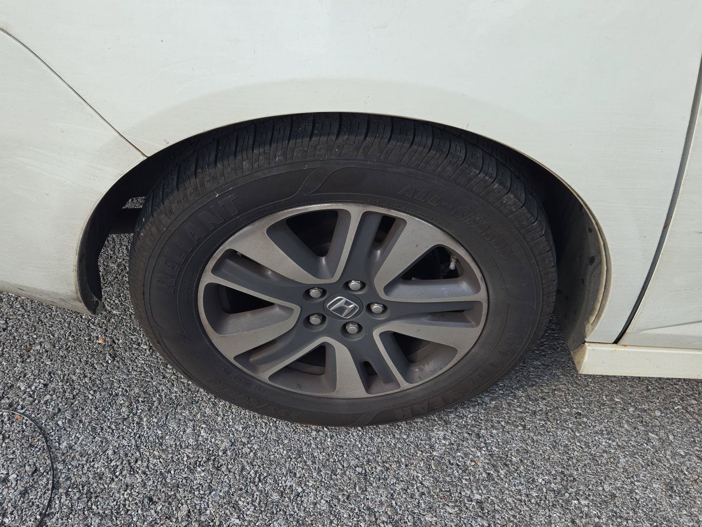 Used 2015 Honda Odyssey Touring image 10