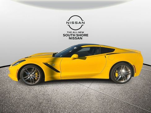 Used 2015 Chevrolet Corvette Stingray Coupe w/ 2LT Preferred Equipment Group image 5