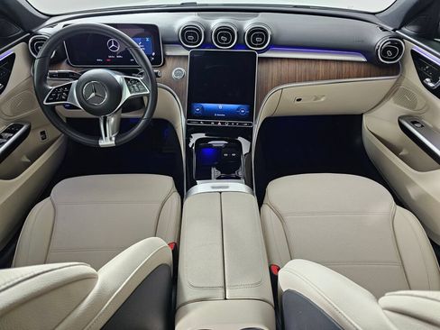 Used 2025 Mercedes-Benz C 300 4MATIC Sedan image 22