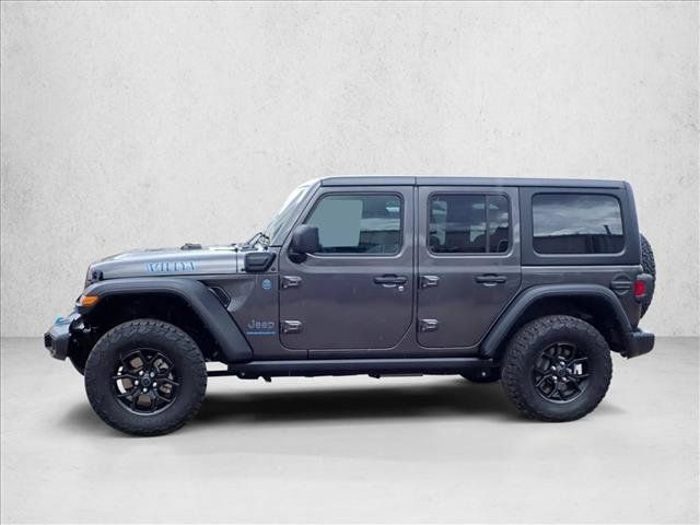 Used 2024 Jeep Wrangler Unlimited AWD/4WD image 2