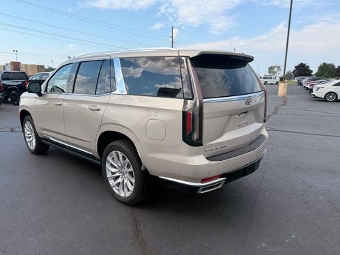 Used 2023 Cadillac Escalade Premium Luxury Platinum AWD/4WD image 7