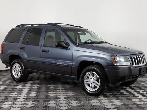 Used 2004 Jeep Grand Cherokee Laredo w/ Convenience Group AWD/4WD image 10