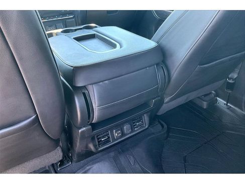 Used 2020 Chevrolet Silverado 3500 LTZ w/ Safety Package AWD/4WD image 11