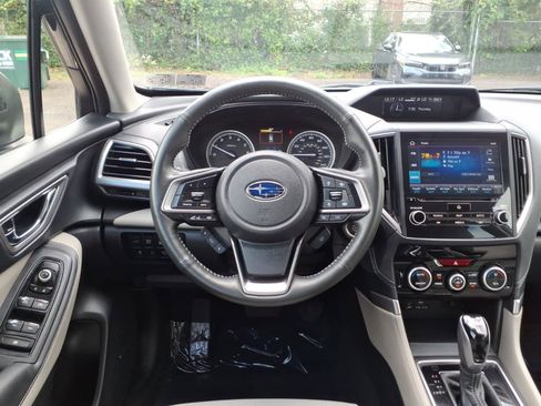 Used 2023 Subaru Forester Limited AWD/4WD image 13