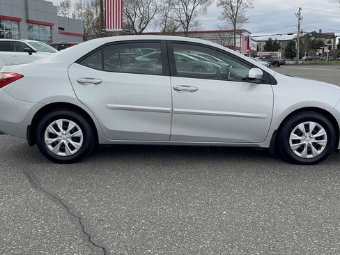 Used 2019 Toyota Corolla L w/ Body Protection Package image 4