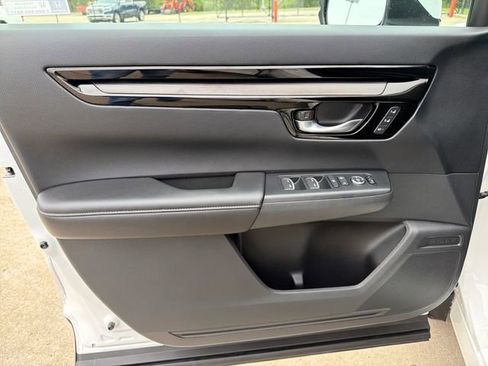 Used 2026 Honda CR-V EX-L image 12