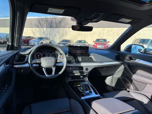 Used 2023 Audi Q5 2.0T Premium Plus w/ Premium Plus Package image 15