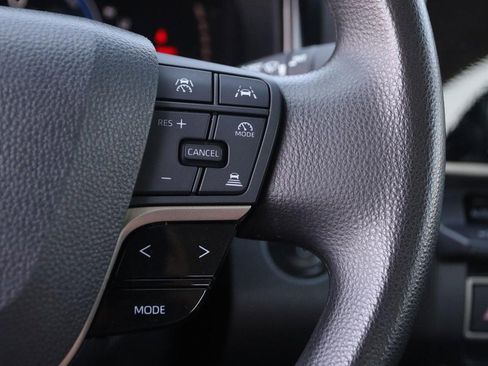 Used 2025 Toyota Camry LE image 12