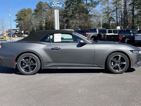 Certified 2025 Ford Mustang Premium image 3