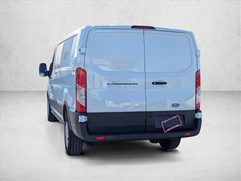 Used 2023 Ford E-Transit Low Roof image 7