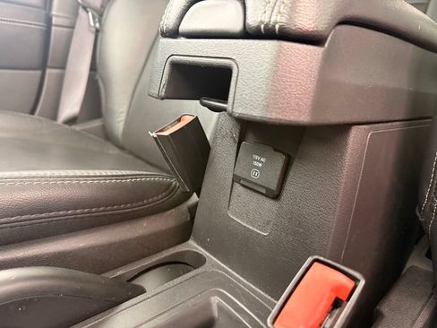 Used 2016 Jeep Compass High Altitude FWD image 28