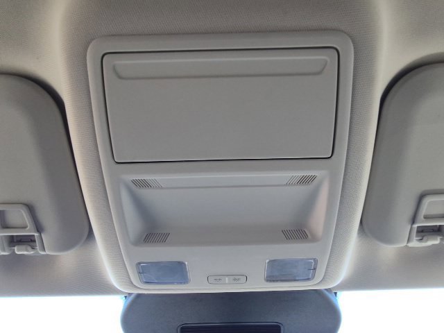 Used 2025 Ford Escape Active AWD/4WD image 27