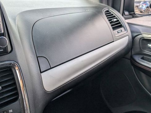 Used 2018 Dodge Grand Caravan GT image 30