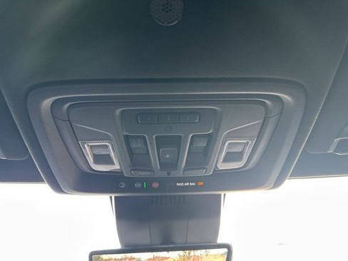 Certified 2024 GMC Sierra 1500 AT4X image 7