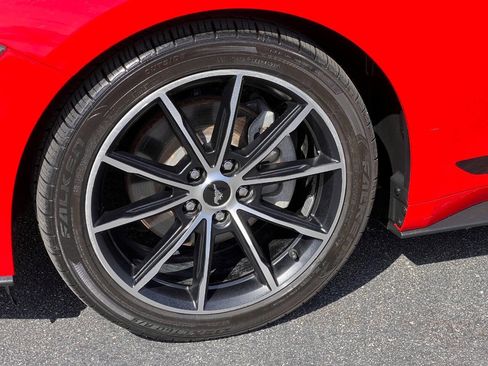 Used 2020 Ford Mustang Premium w/ Equipment Group 201A image 8